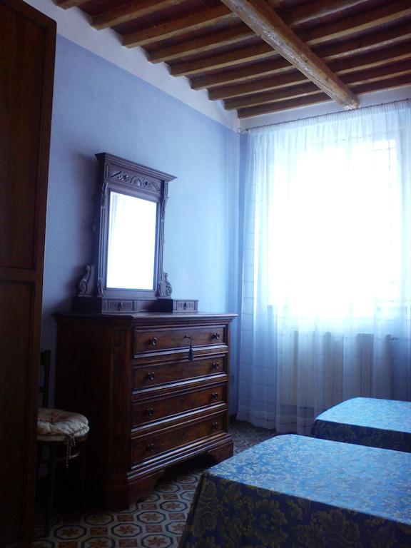 Appartement La Loggia à Lucques Chambre photo